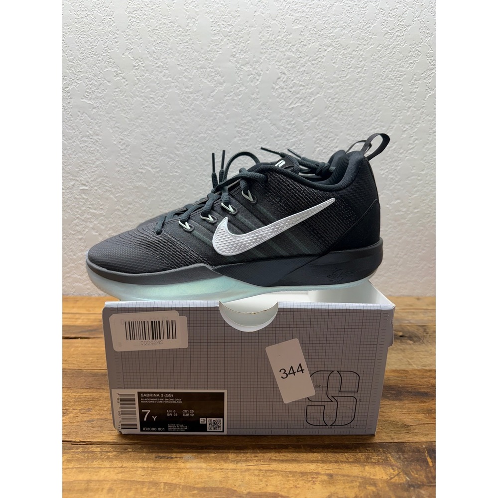 Nike Sabrina 2 GS Black White Dark Smoke Grey Basketball Shoes IB3088-001 7Y